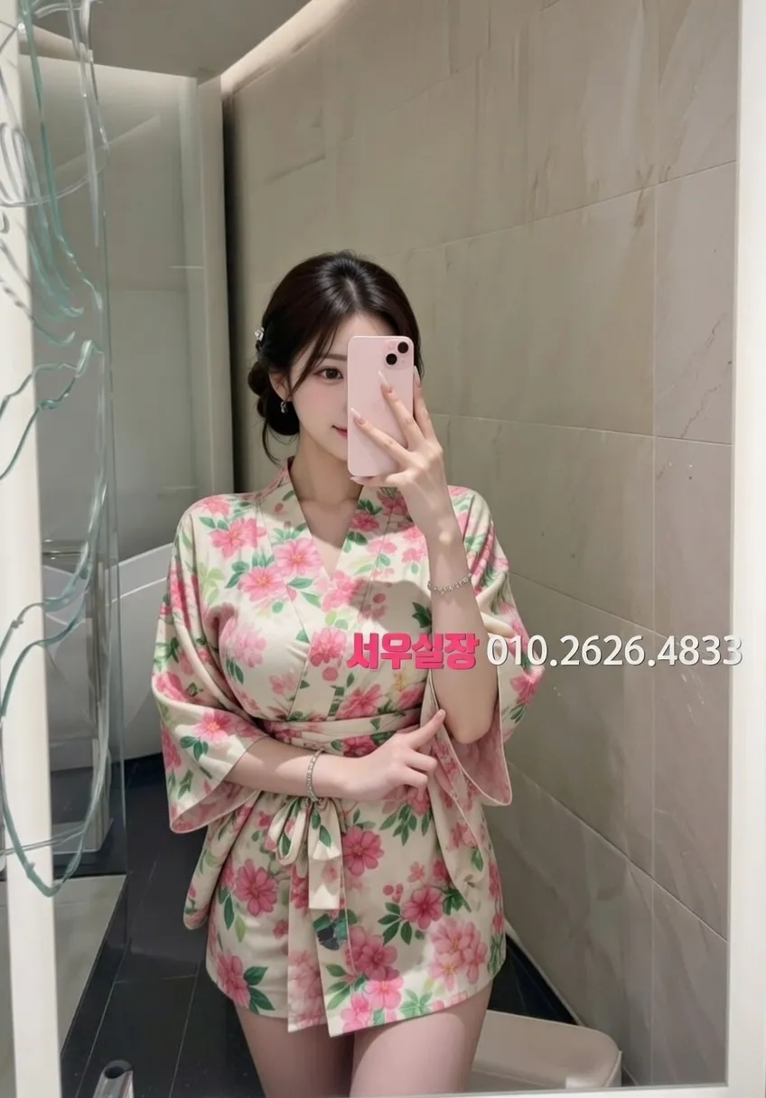 상인동 다국적노래방 프리미엄 라인업 10번 프로필